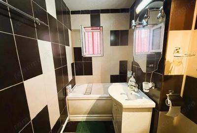 Apartament cu 3 camere semidecomandat în Central - 13