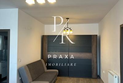 Apartament cu 3 camere semidecomandat în Florești