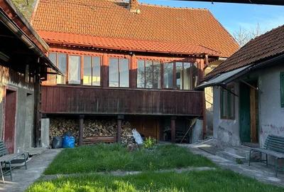 Casă cu Teren 522 Mp în Central - 3