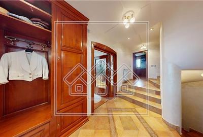 Casa de vanzare in Sibiu - individuala - 278 mp utili - - 8