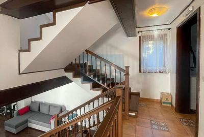 Casă cu 5 camere cu Garaj în Văliug - 14