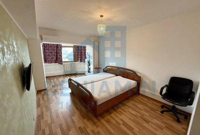 Apartament cu 3 camere decomandat în Craiovița Nouă - 4