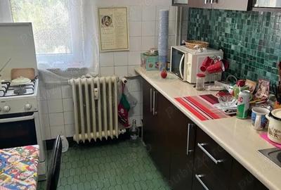 Apartament cu 3 camere semidecomandat în Central - 2