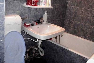 Apartament cu 2 camere decomandat în Drumul Taberei