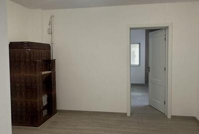 Casă cu 3 camere cu Teren 500 Mp în Central - 7