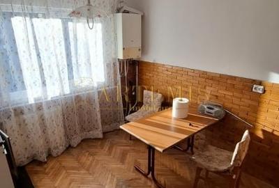 Apartament de 2 camere, 50mp., zona Decebal - 3