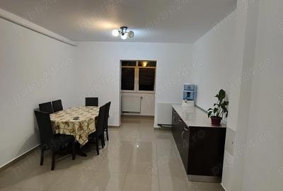 Apartament cu 3 camere decomandat în Central - 1