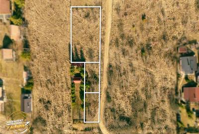 Teren intravilan de 1374 mp, în Moacșa - 5