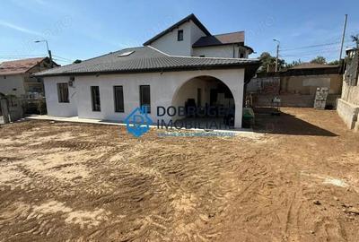 ZONA CENTRALA-CASA 3 DORMITOARE, DE INCHIRIAT, IDEALA MUNCITORI - 3