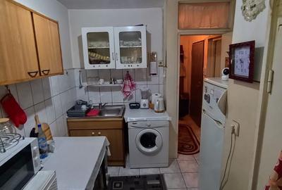 Garsonieră decomandată în Nicolina - 1