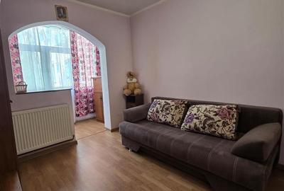Apartament cu 2 camere decomandat în Alexandru cel Bun - 2