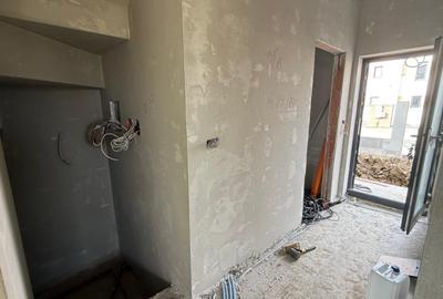 Duplex cu 4 camere cu Canalizare în Moșnița Nouă - 7