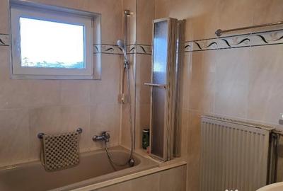 Casă cu 5 camere cu Teren 665 Mp în Progresul - 13