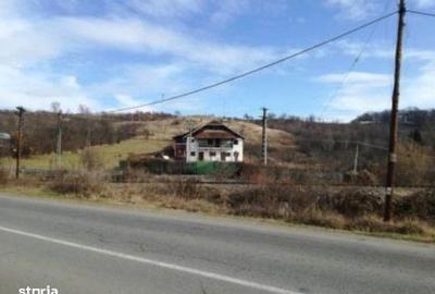 Casă cu 4 camere în Poiana - 6