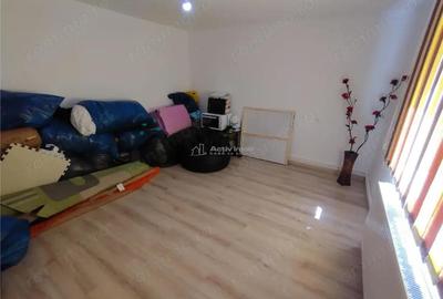 Casă cu Teren 1151 Mp în Oravița - 15