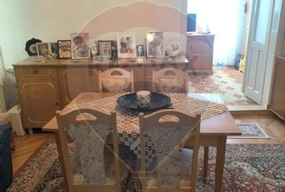 Casa de vanzare 3 camere Gherla - 11