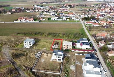 Teren intravilan 580 mp in zona Dara | Locatie premium | Utilitati - 1