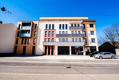 RECO Spatiu Comercial Ultracentral, 516mp, cu locuri de parcare, acces dublu - 1