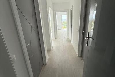 Vanzare apartament 2 camere Ploie?ti, White Tower Vanzare apartament 2 camere Ploie?ti, White Tower - 2