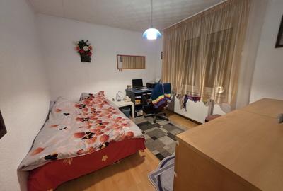 Apartament cu 3 camere decomandat în Dristor - 10