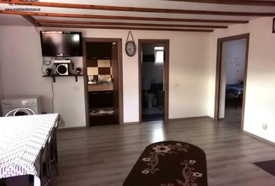 Casă cu 3 camere în Exterior Vest