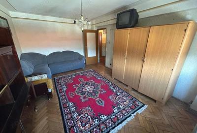 Apartament 2 camere, decomandat - Cugir - 8