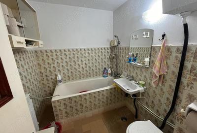 Apartament 3 camere Babadag etaj-3 cu BOXA privata 24mp - 2