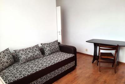 Chirie Apartament cu o camera mobilat utilat Bld Traian - 2