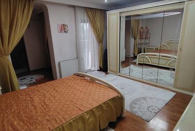 Casă individuală cu 6 camere cu Canalizare în Colentina - 4