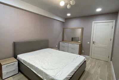 Apartament cu 2 camere decomandat în Apărătorii Patriei