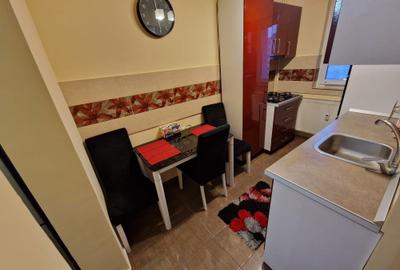 Apartament cu 2 camere decomandat în Drumul Taberei - 4