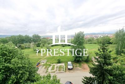 Apartament cu 2 camere decomandat în Vasile Aaron