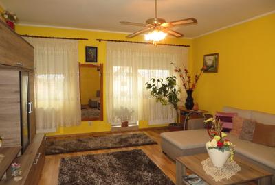Duplex cu 6 camere în Titulescu