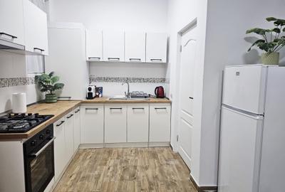 Apartament cu 2 camere decomandat, mobilat în P-ța Unirii - 12