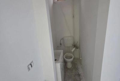 Spațiu comercial, de 56 mp, în Rogerius - 3