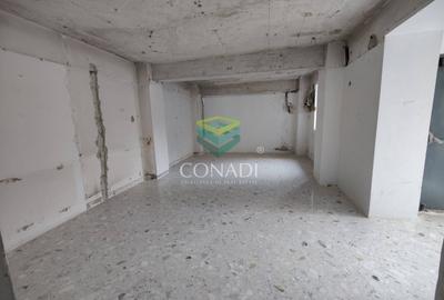 Spațiu comercial, de 845.57000732422 mp, în Unirii - 18