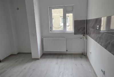Apartament cu 2 camere semidecomandat în Titan - 10