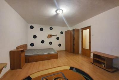 Vitan Mall - Nerva -Garsoniera spatioasa - 41 mp -  decomandata - balcon spatios Vitan Mall - Nerva -Garsoniera spatioasa - 41 mp -  decomandata - balcon spatios - 2