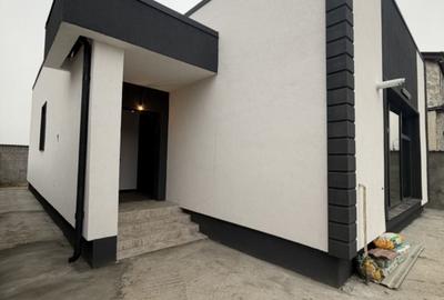 Casă cu 3 camere în Brestei - 16