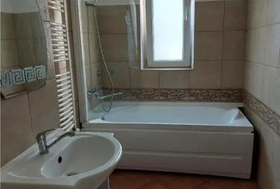 Apartament cu 2 camere decomandat în Mioriței - 4