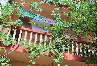 Vilă P+2 cu 4 Apartamente / Spațiu Comercial - PROPRIETAR - 13
