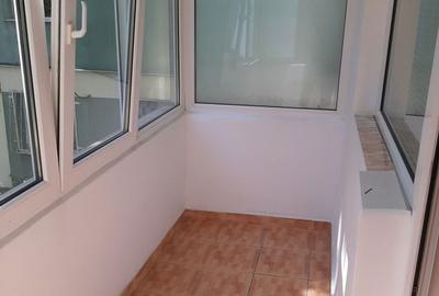 Apartament cu 2 camere decomandat în Negru Vodă - 8