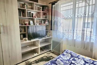 Casă cu 7 camere cu Teren 2104 Mp în Vad - 6