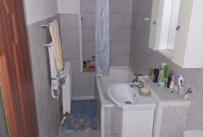 Apartament cu 3 camere decomandat în Central - 4
