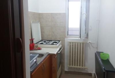 Garsonieră decomandată în Crângași - 1