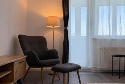 Apartament cu 3 camere decomandat în Cornișa - 18