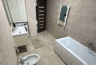 Apartament cu 2 camere decomandat în Cug