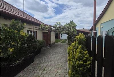 Casă individuală cu 4 camere cu Canalizare în Aeroport - 2