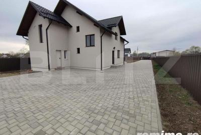 Casă cu 4 camere cu Teren 2500 Mp în Horodnic - 5