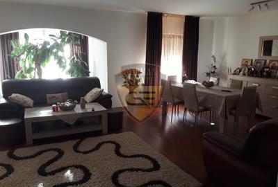 Casa P+1E Lumina 220mp, acces rapid soseaua Tulcei, Kogalniceanu baza  NATO - 14